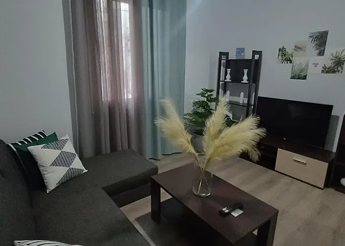 Helena's House Эрмуполис