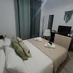 Helena's House 公寓 埃尔莫波利斯