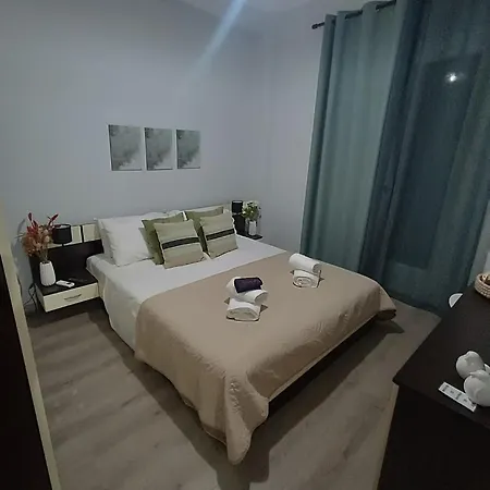 Helena's House * إرموبولّي