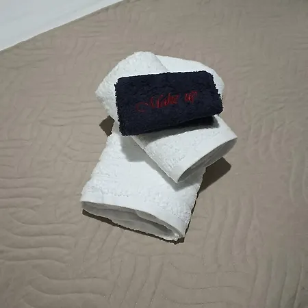 Helena's House إرموبولّي