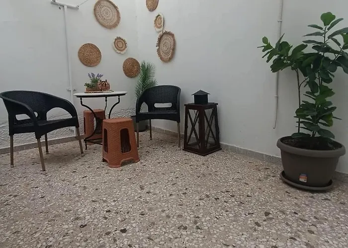 Helena's House Апартаменты Эрмуполис